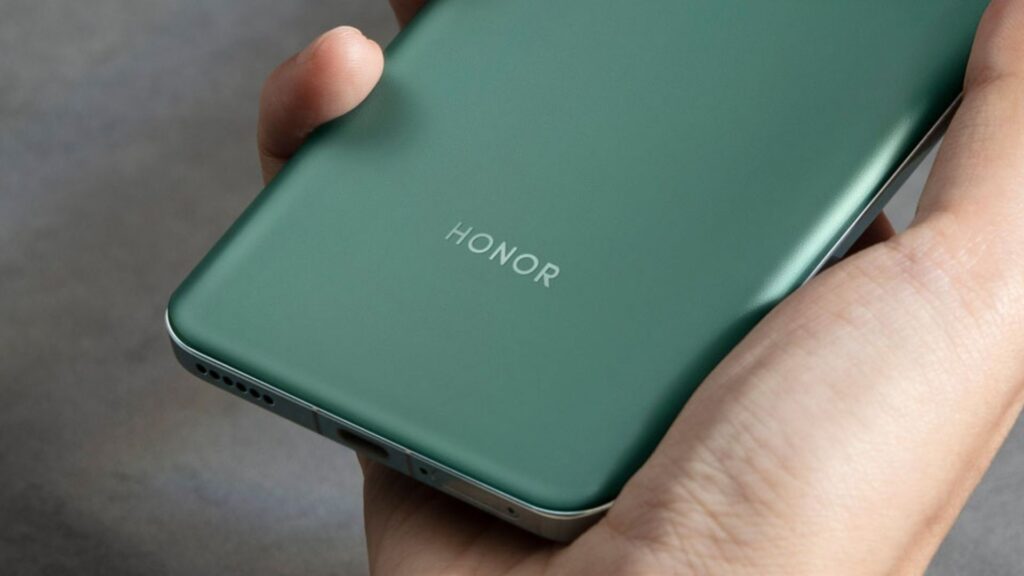 Honor Sees 11% Growth in Smartphone Sales in Europe, While Samsung and Apple Struggle in Q2 2025